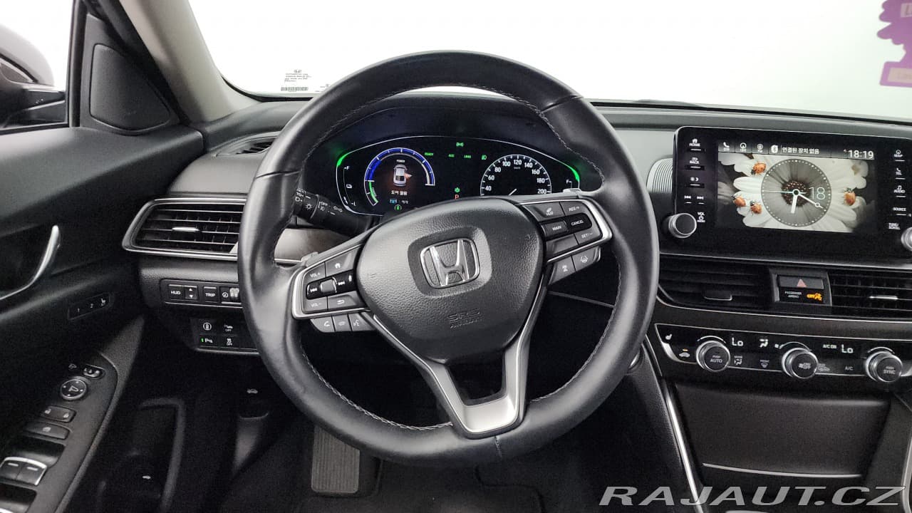 2018 Honda Accord - 13