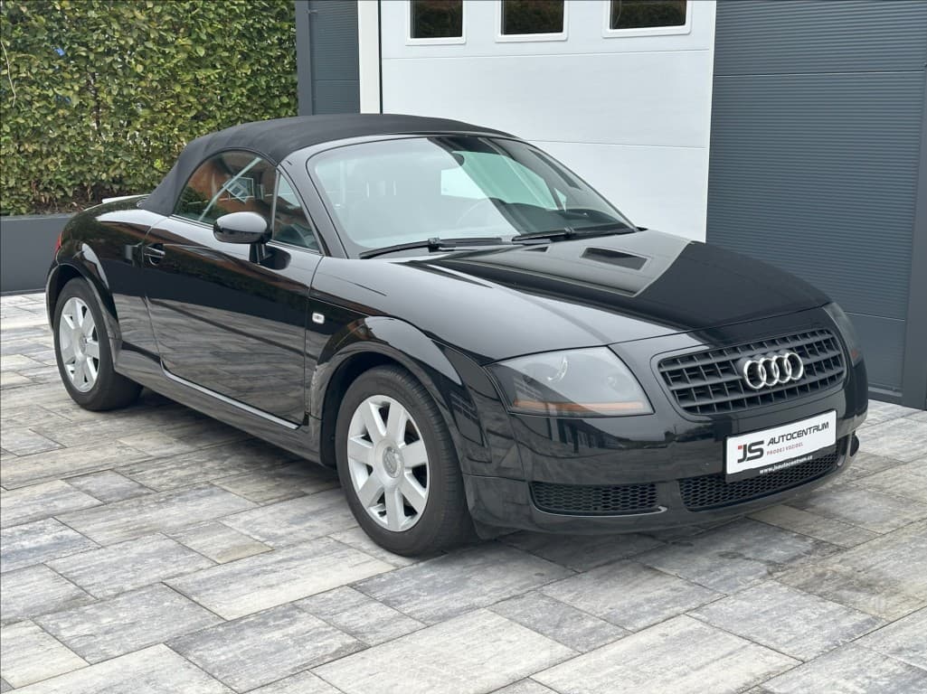 2005 Audi TT - 3