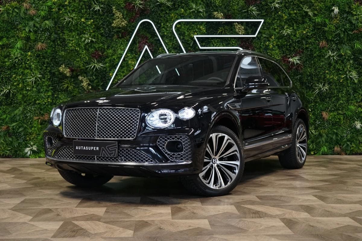 Bentley Bentayga V8*PPF*NAIM*404kW*360*NIG