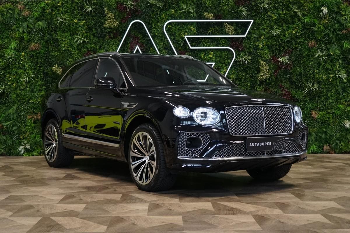 2022 Bentley Bentayga - 3