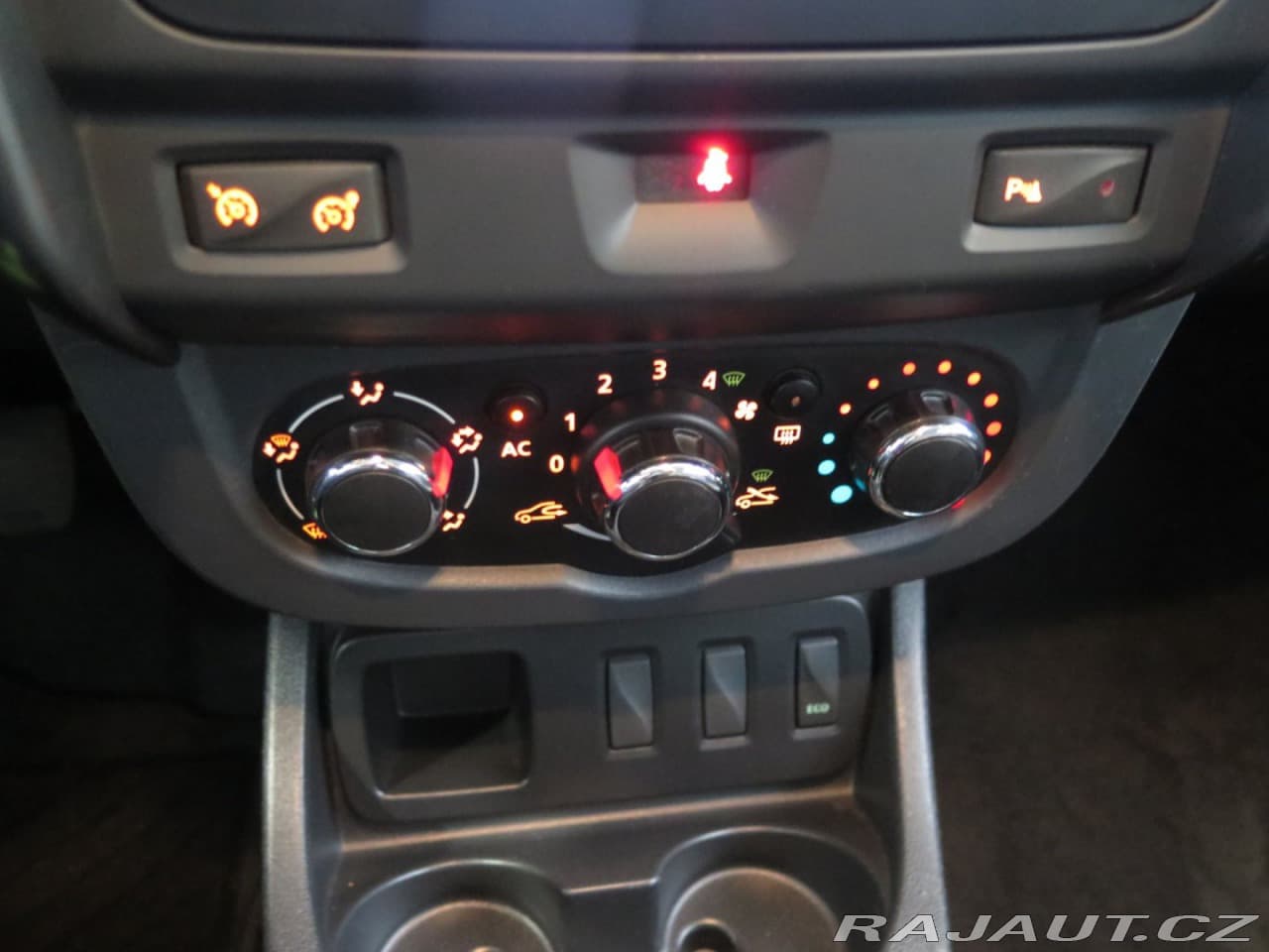 2014 Dacia Duster - 9