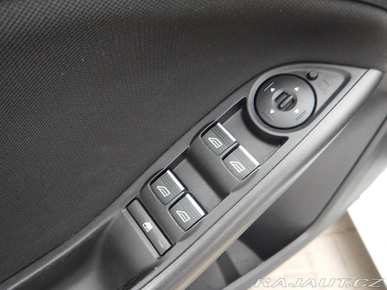 2014 Ford Focus - 16