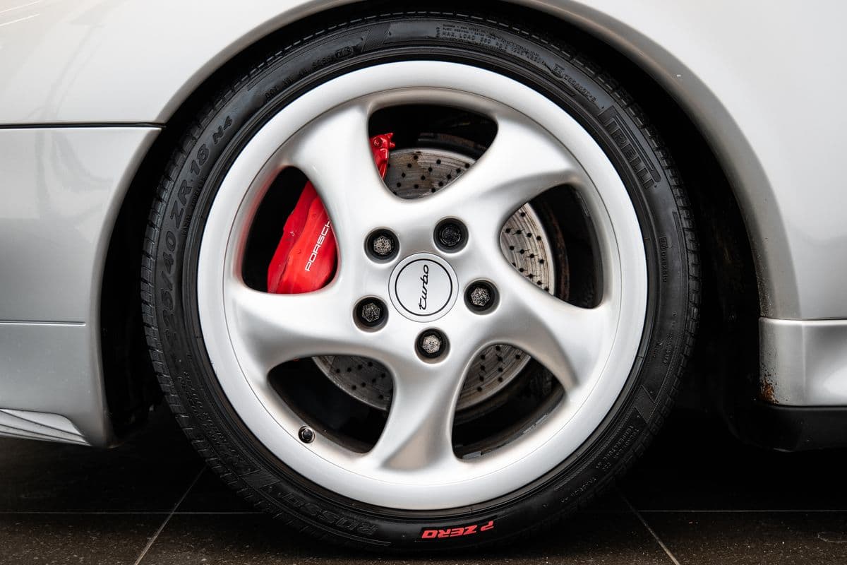 1997 Porsche 911 - 20