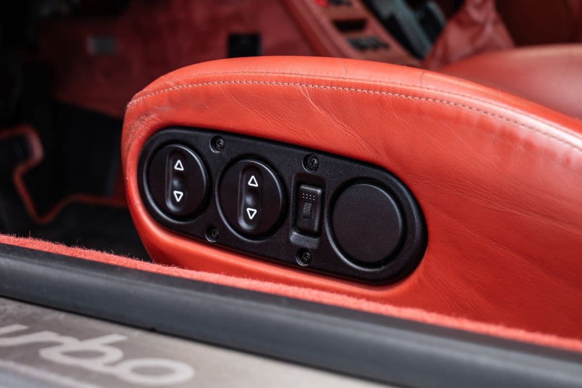 1997 Porsche 911 - 9