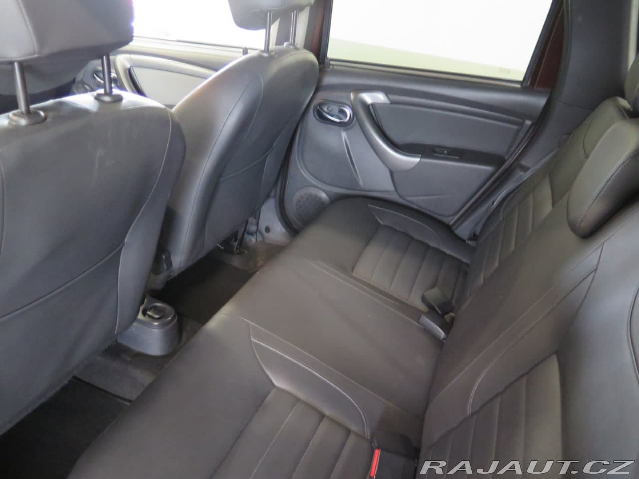 2016 Dacia Duster - 13