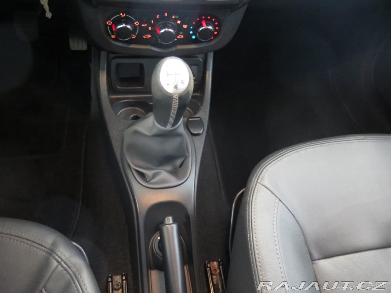 2016 Dacia Duster - 8