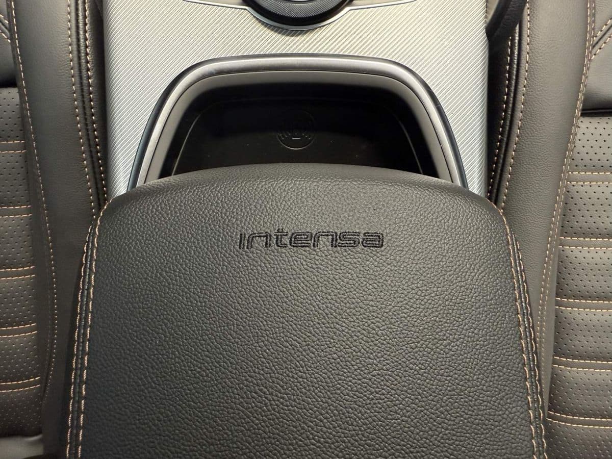 2025 Alfa Romeo Giulia - 15