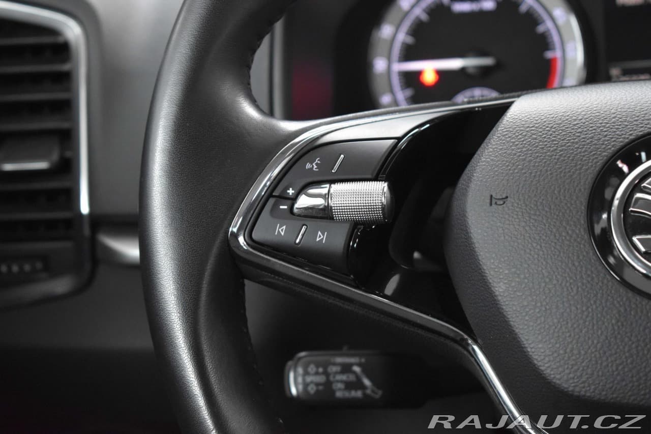 2022 Škoda Karoq - 17