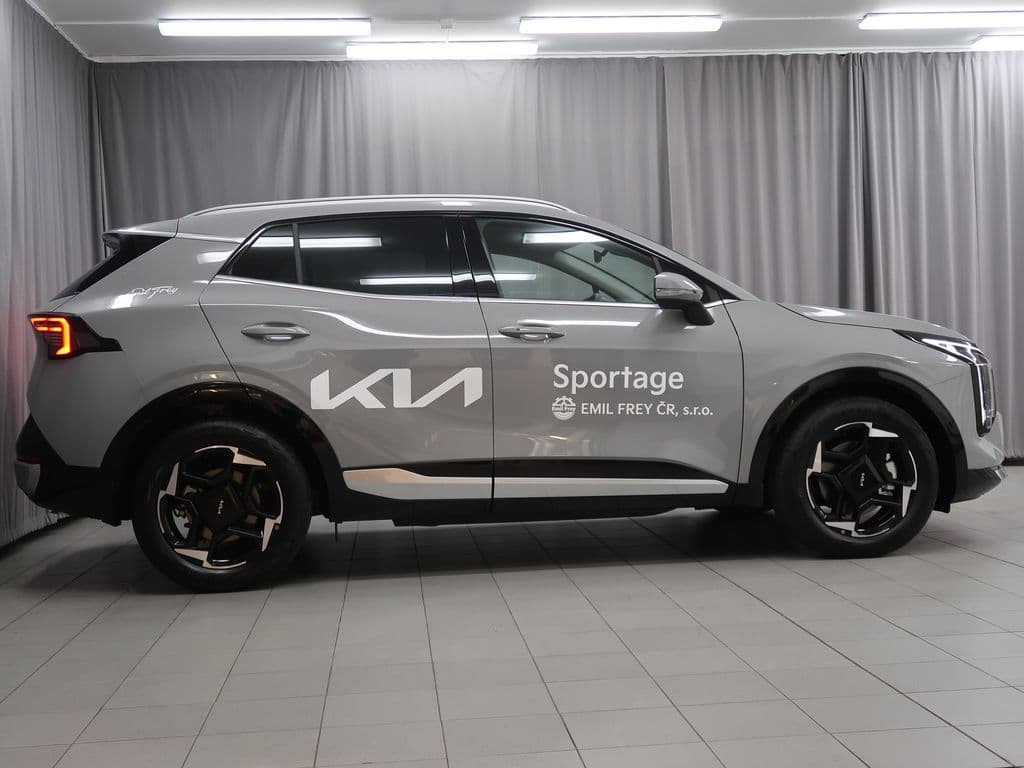 2025 Kia Sportage - 4