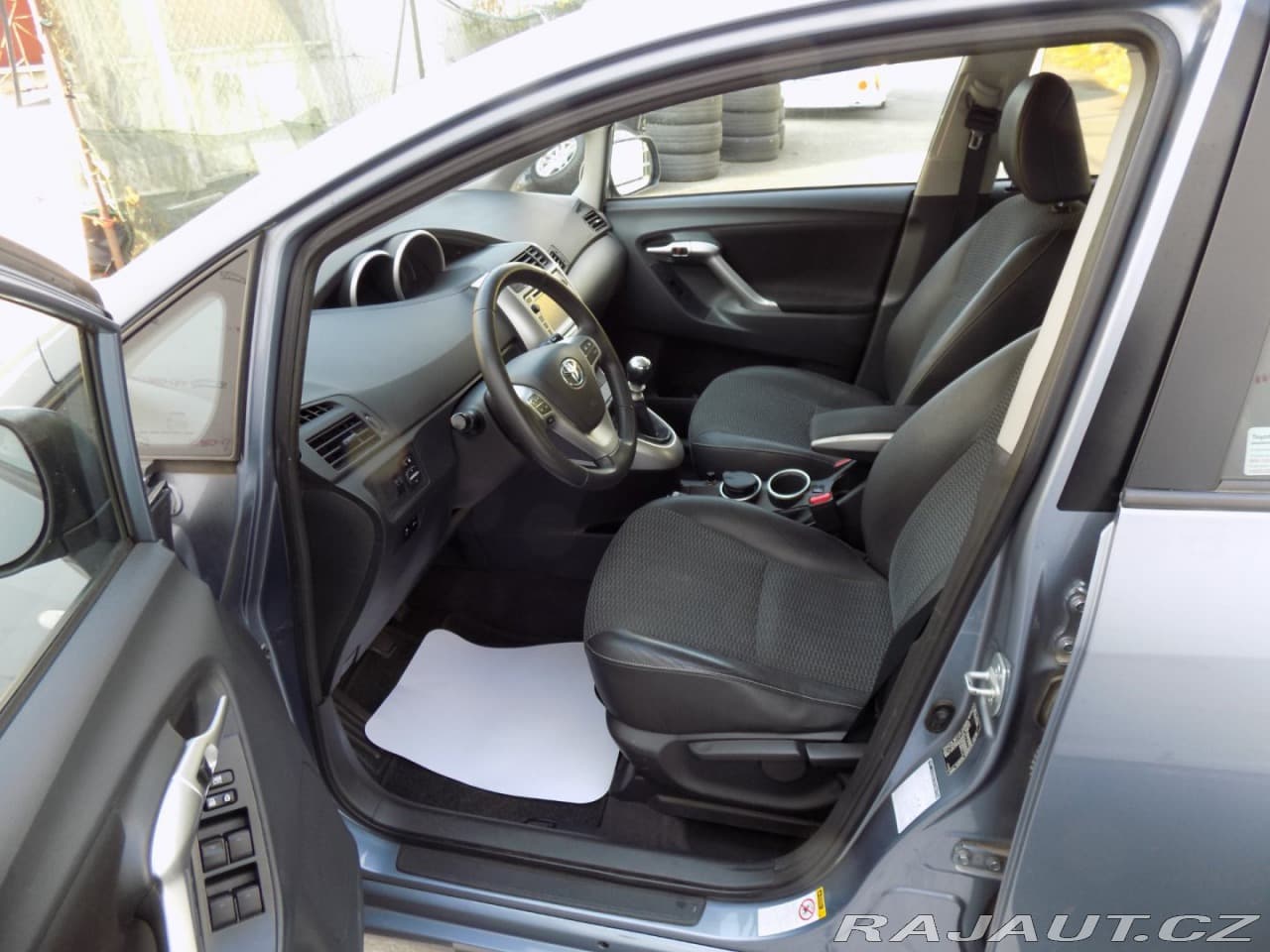 2013 Toyota Verso - 12