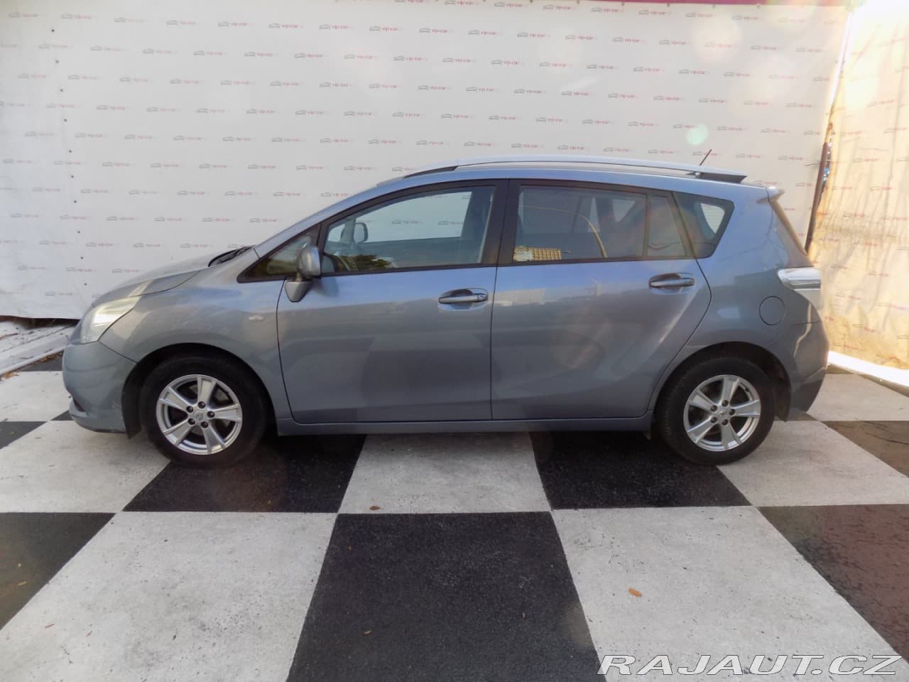 2013 Toyota Verso - 2