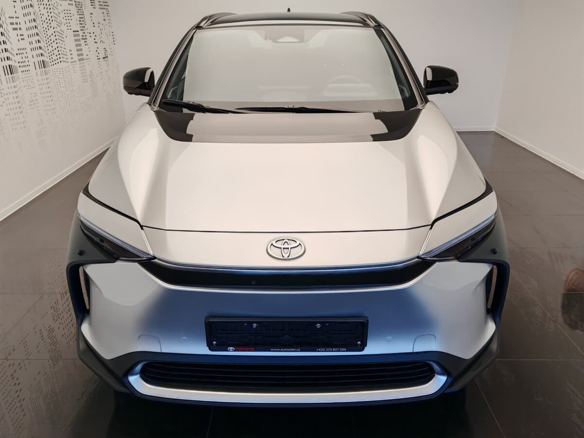 2024 Toyota Bz4x - 2
