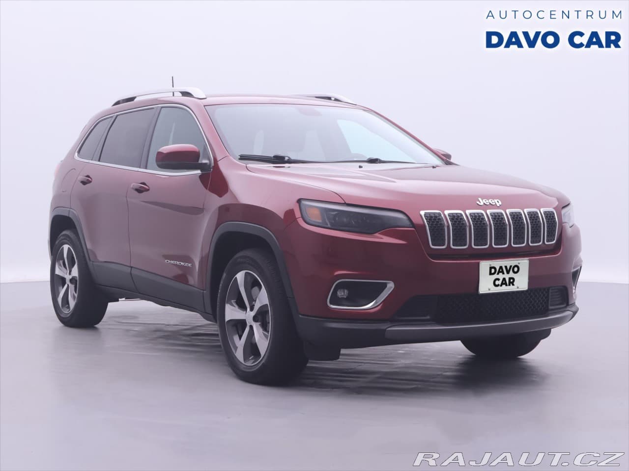 Jeep Cherokee 3,2 200kW AWD Kamera 1.Ma