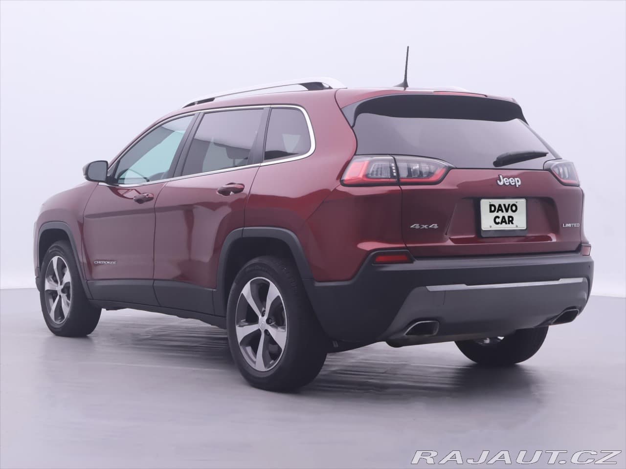 2019 Jeep Cherokee - 5