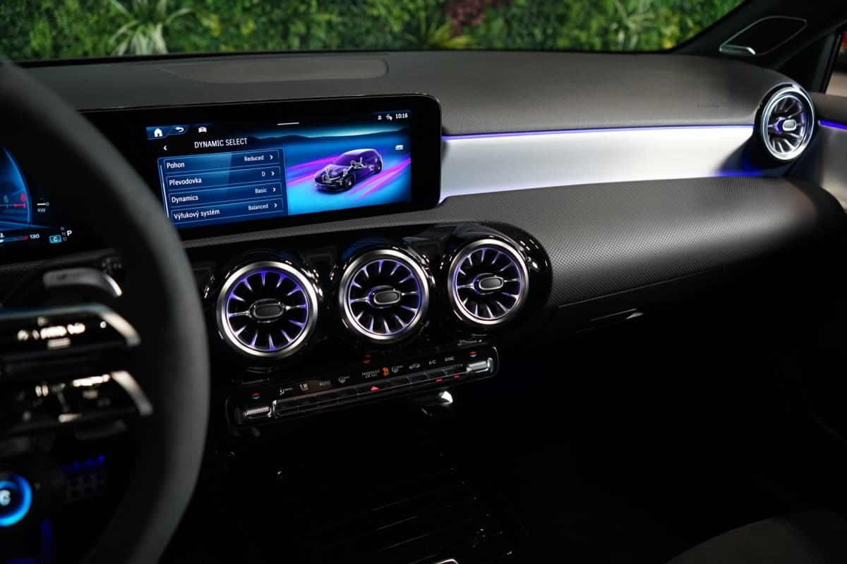 2023 Mercedes-Benz A-Class - 14