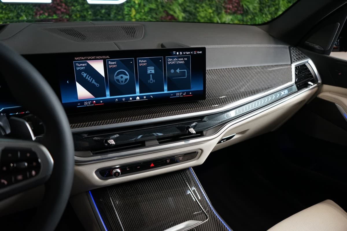 2025 BMW X5 - 19