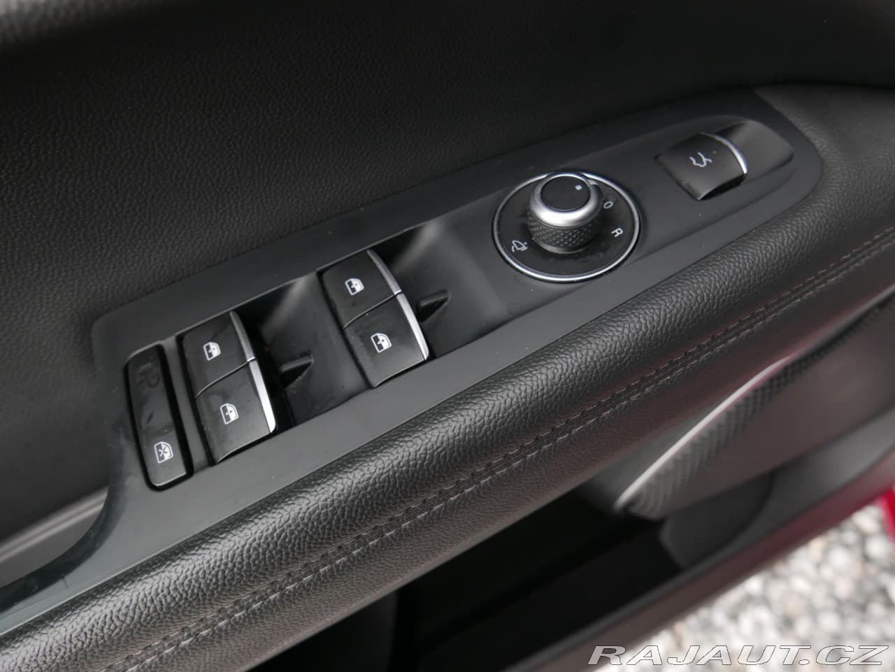 2017 Alfa Romeo Stelvio - 18