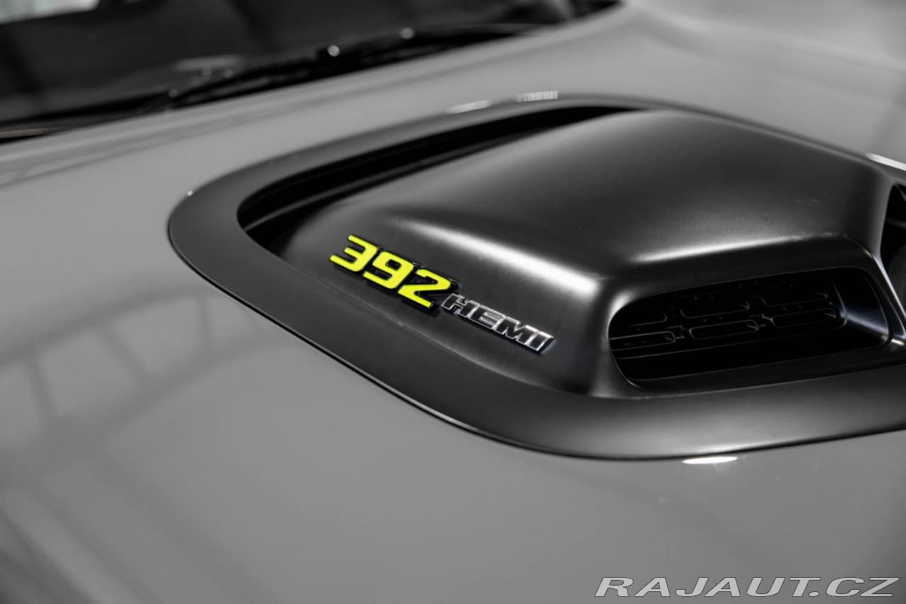 2018 Dodge Challenger - 11