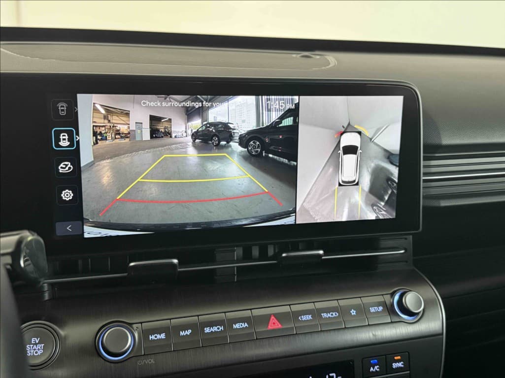 2023 Hyundai Kona - 13