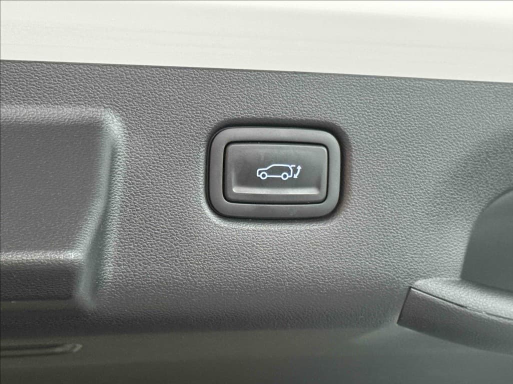 2023 Hyundai Kona - 16