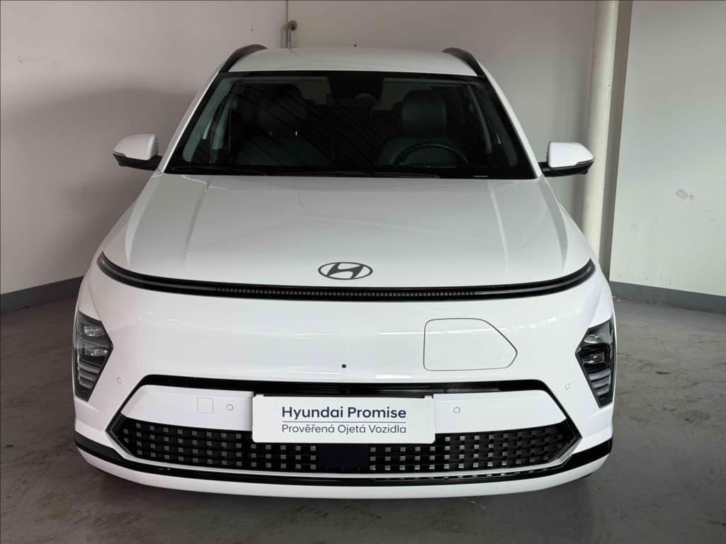 2023 Hyundai Kona - 2