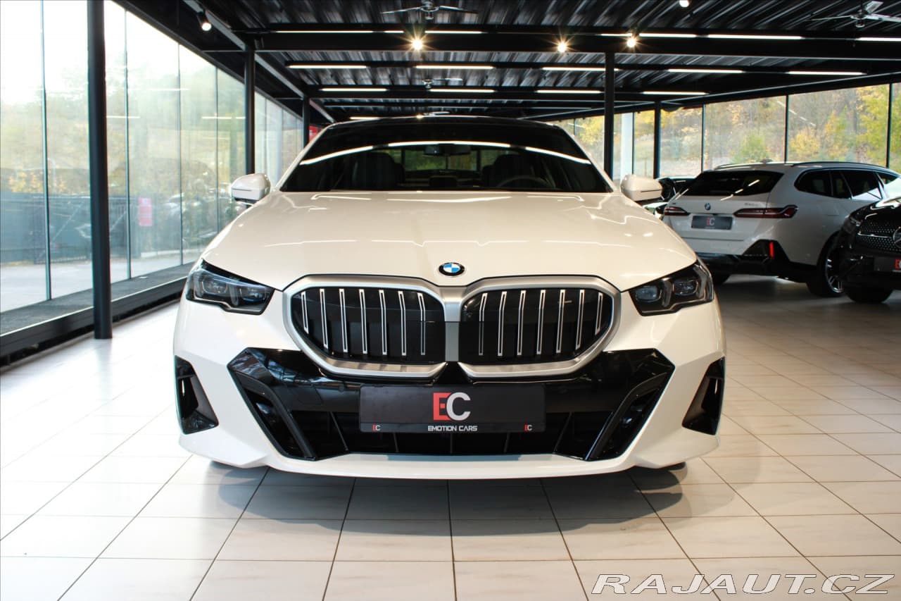 2025 BMW 5-Series - 2