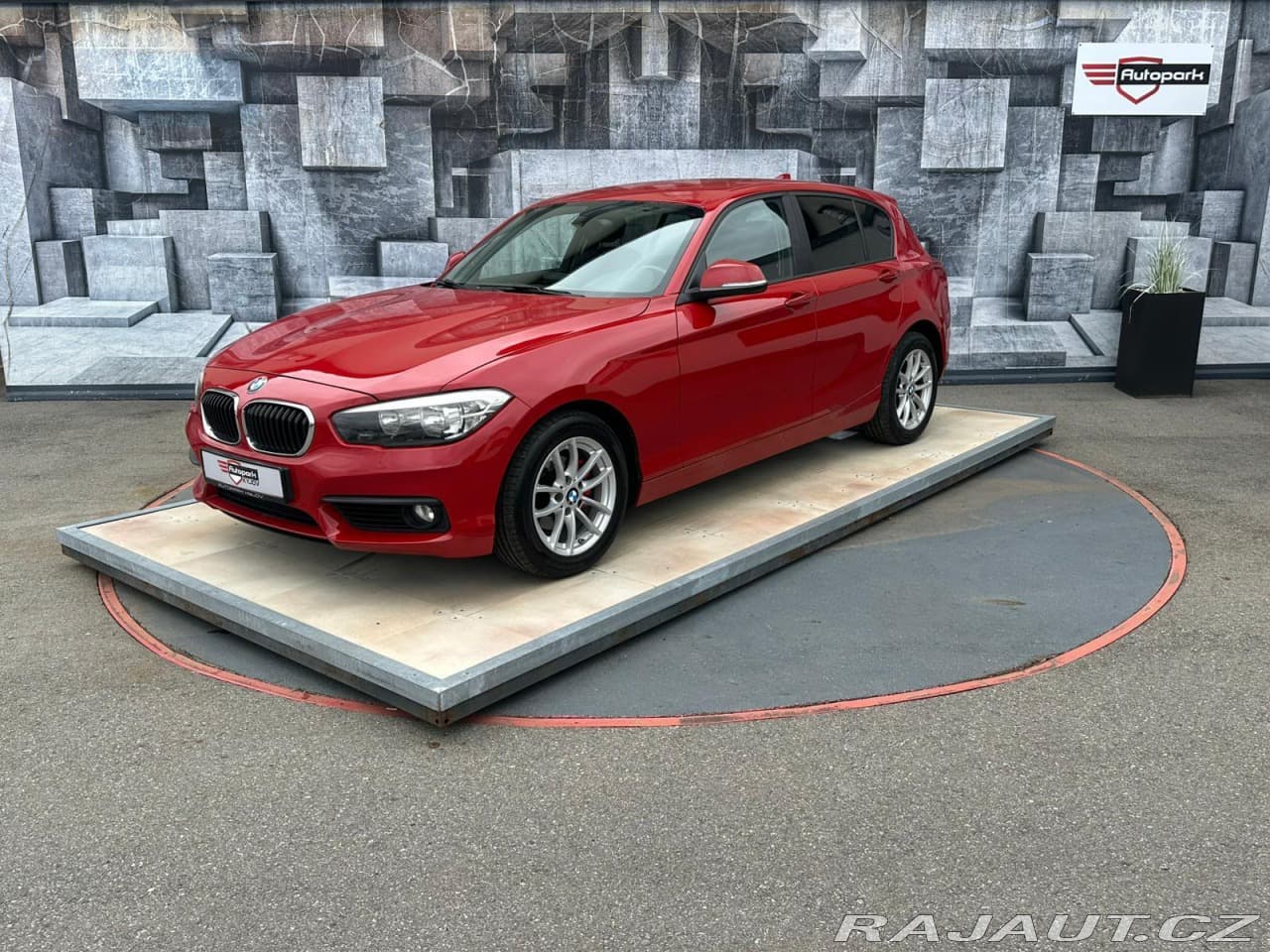 2017 BMW 1-Series - 3