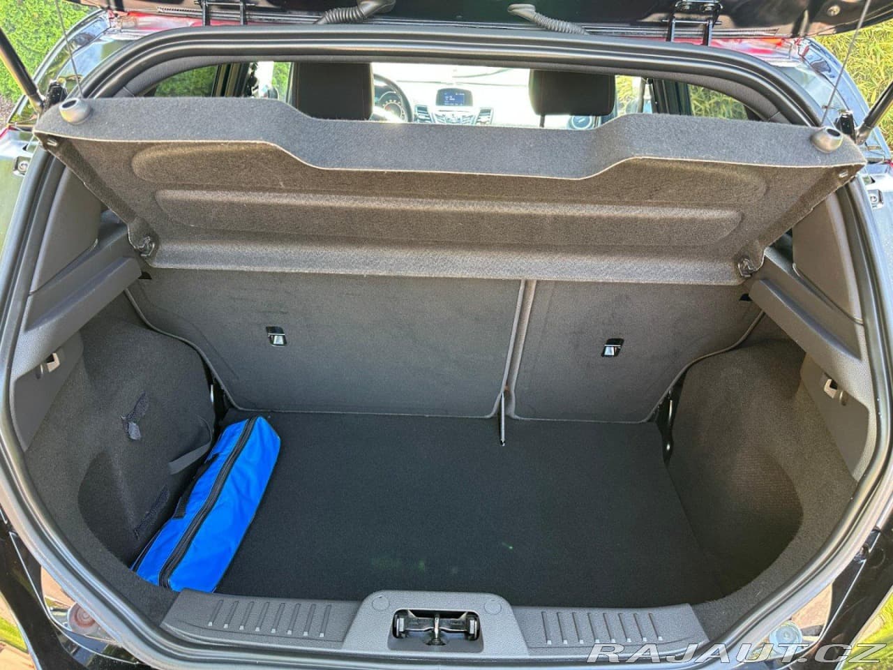 2017 Ford Fiesta - 15