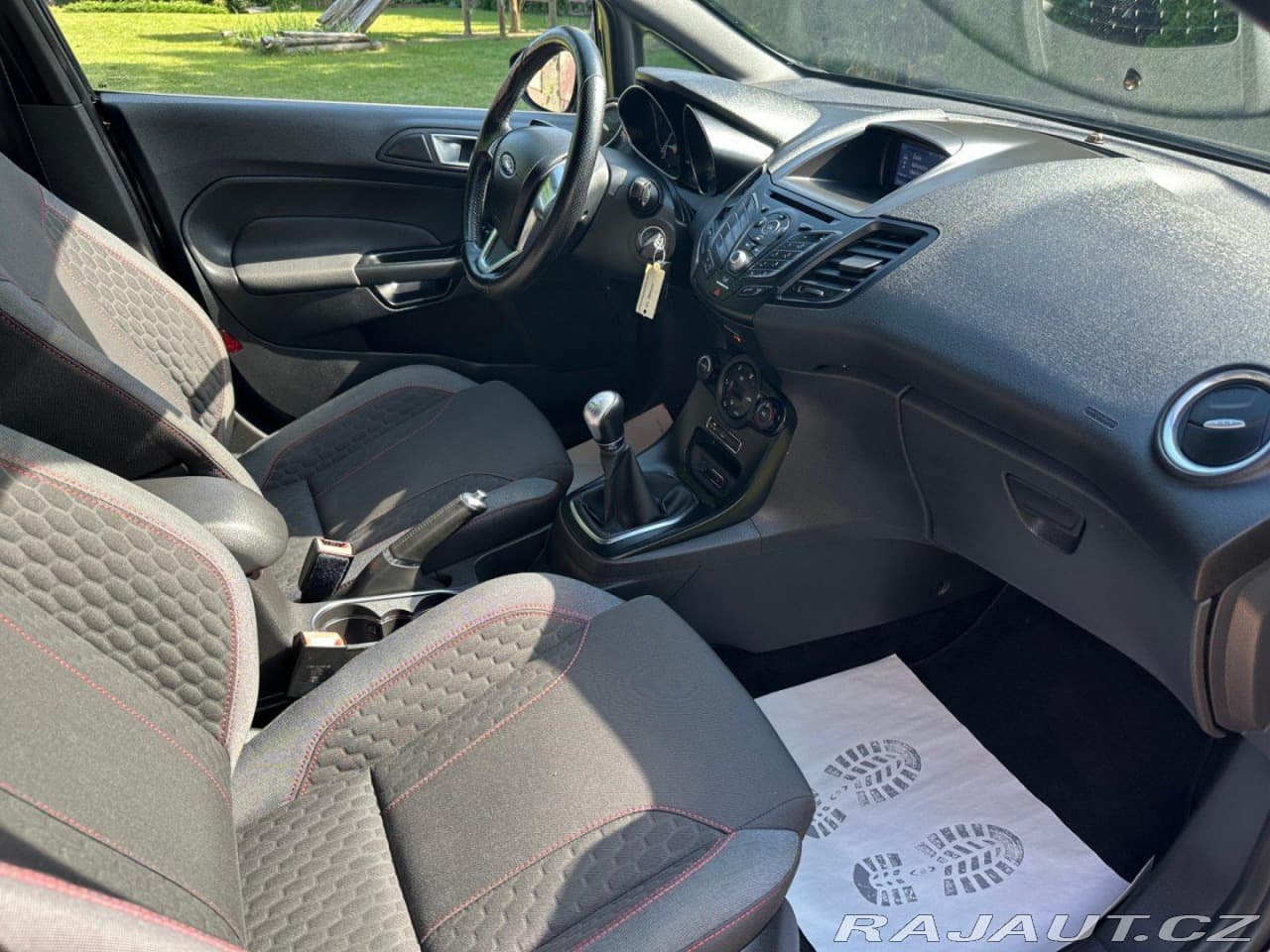 2017 Ford Fiesta - 17