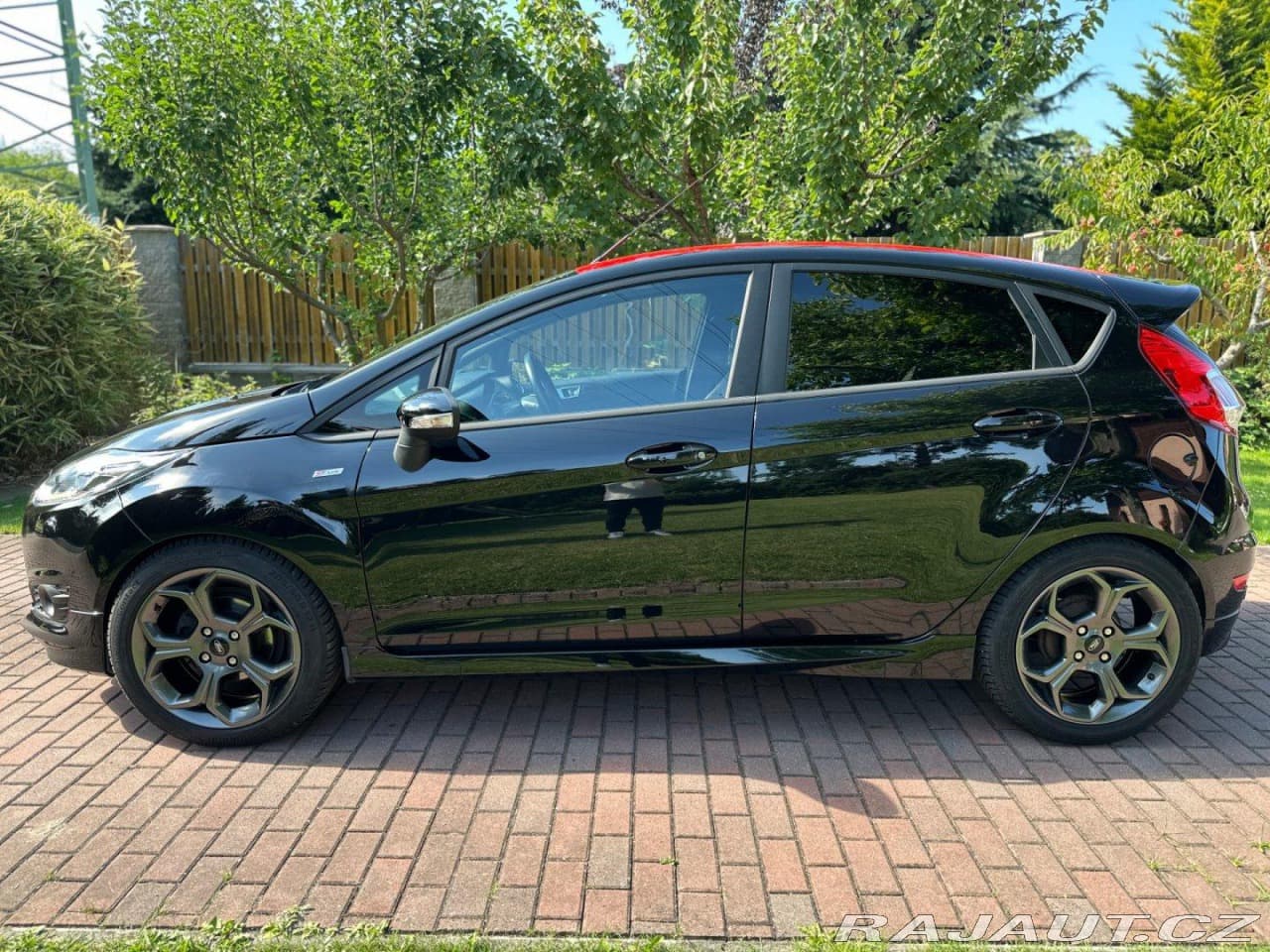 2017 Ford Fiesta - 4