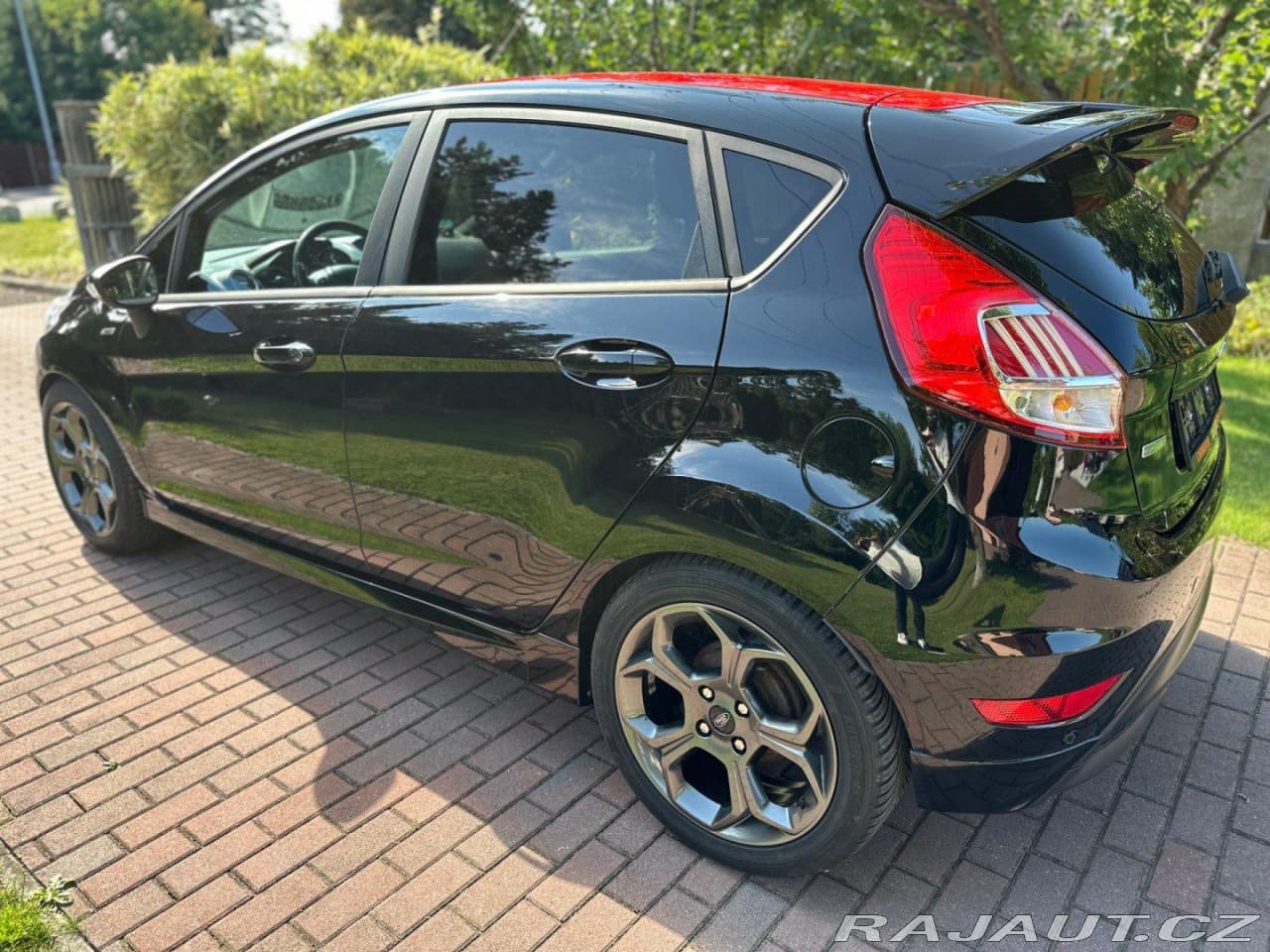 2017 Ford Fiesta - 5