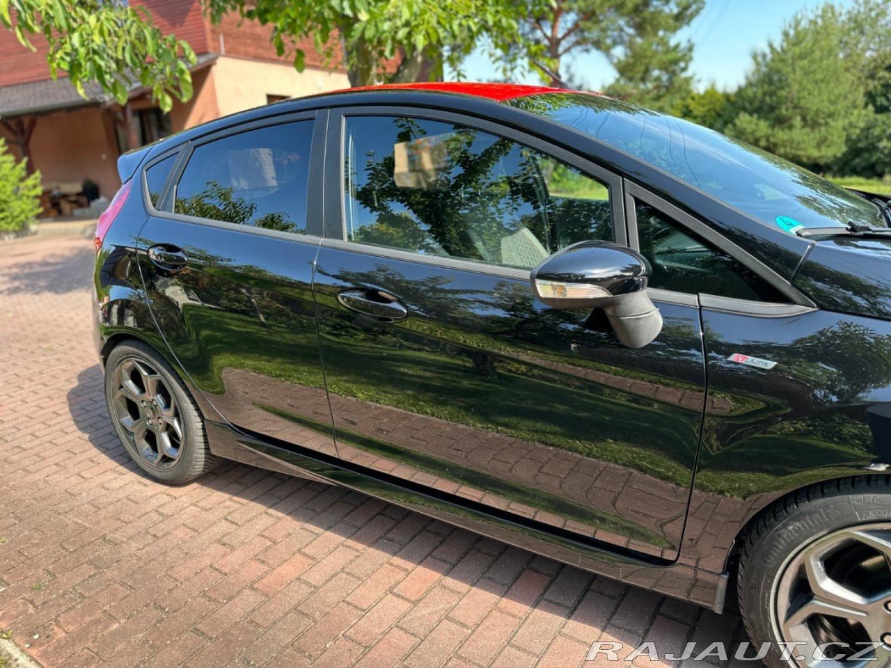 2017 Ford Fiesta - 9