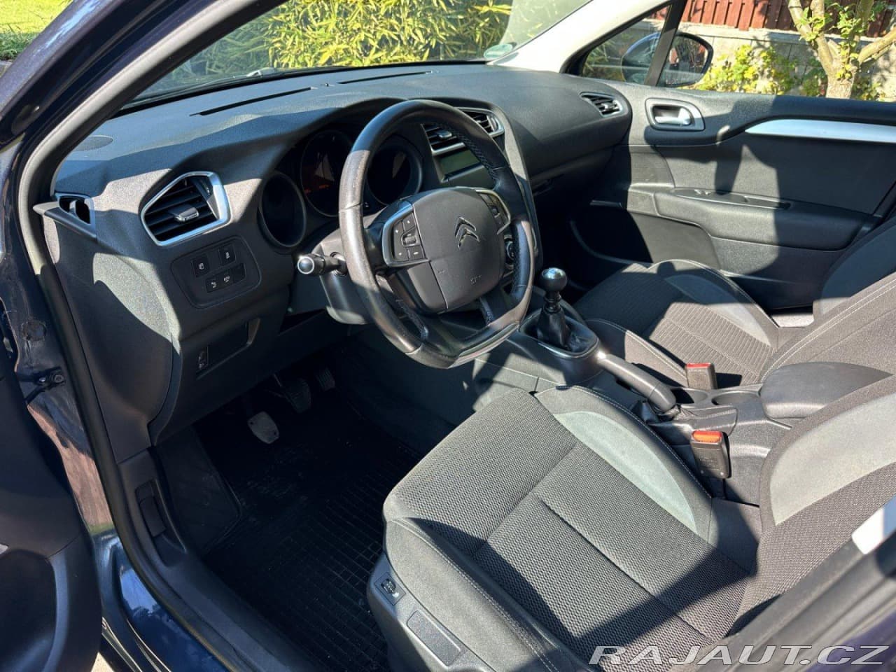 2014 Citroen C4 - 12