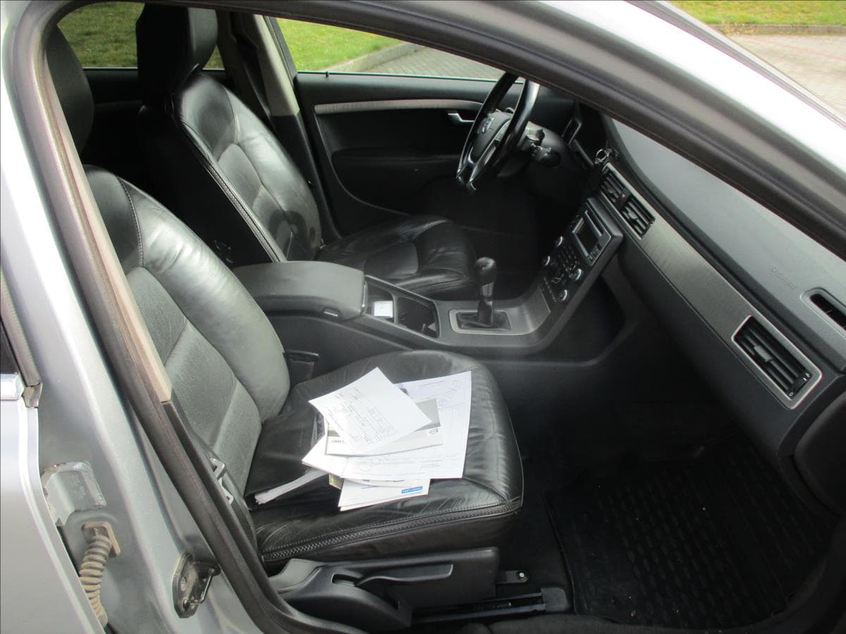 2010 Volvo Xc70 - 13