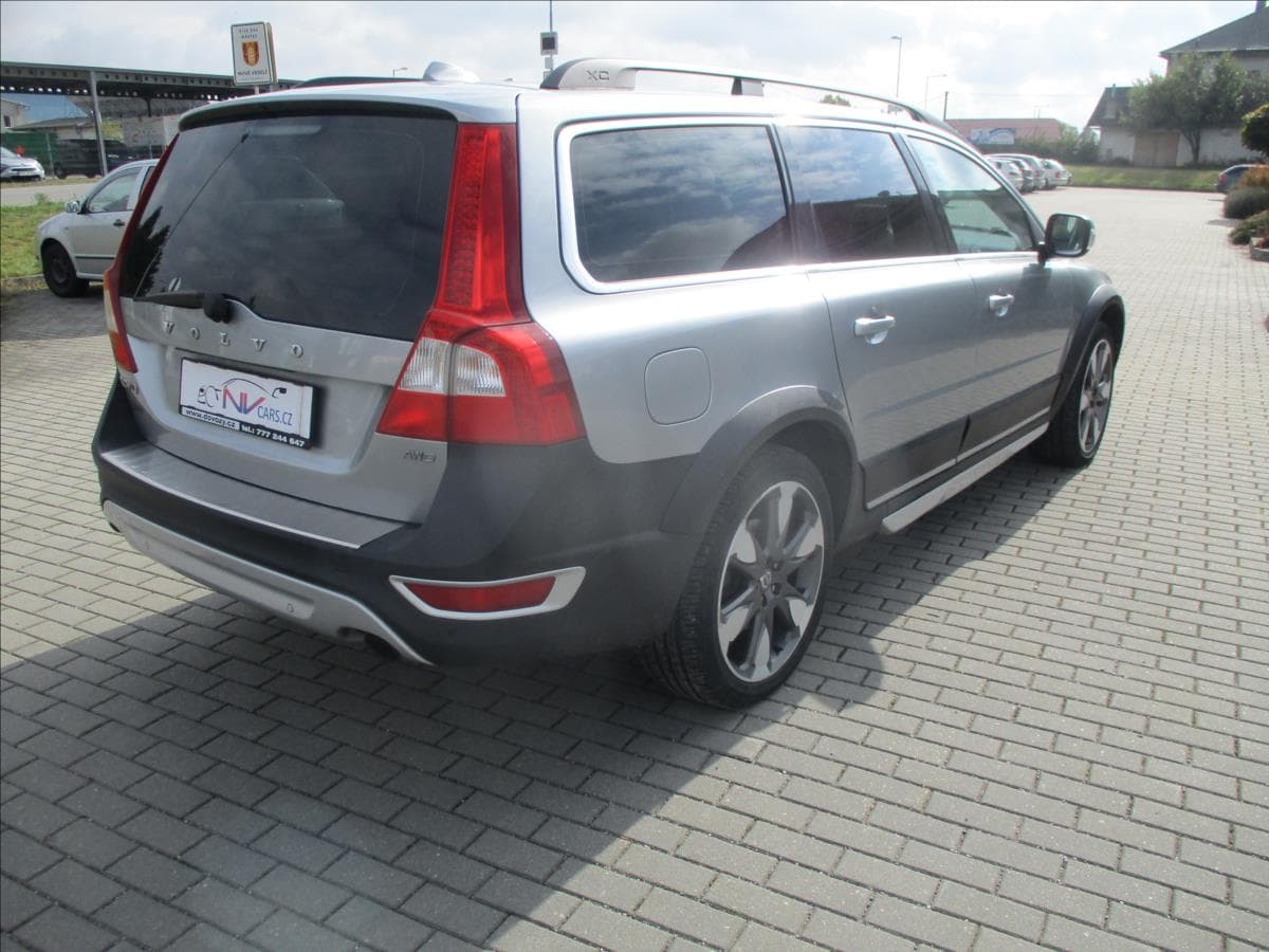 2010 Volvo Xc70 - 4