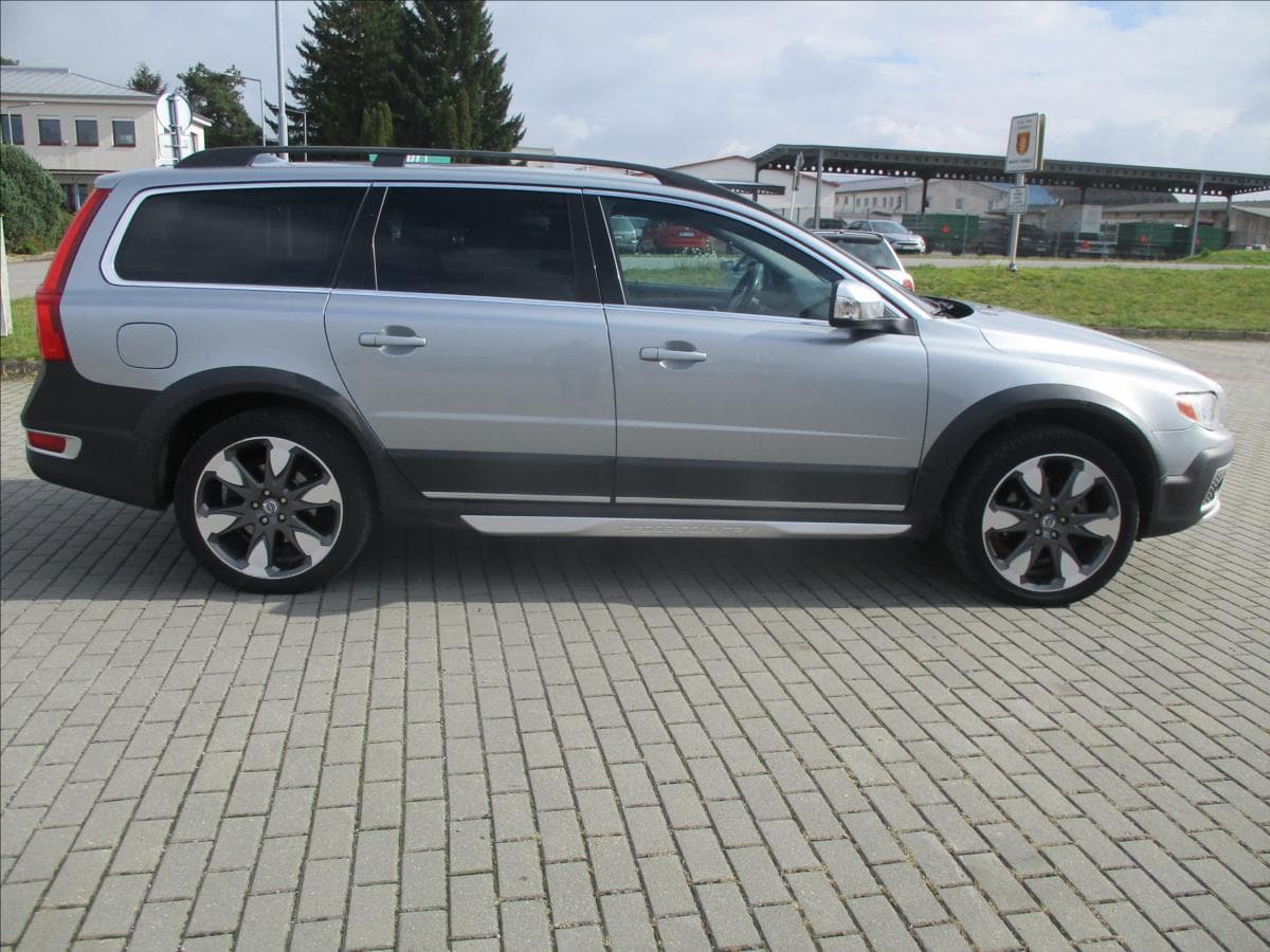 2010 Volvo Xc70 - 5
