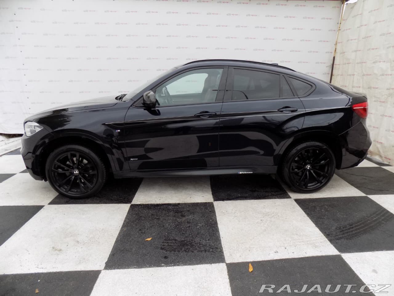 2016 BMW X6 - 2