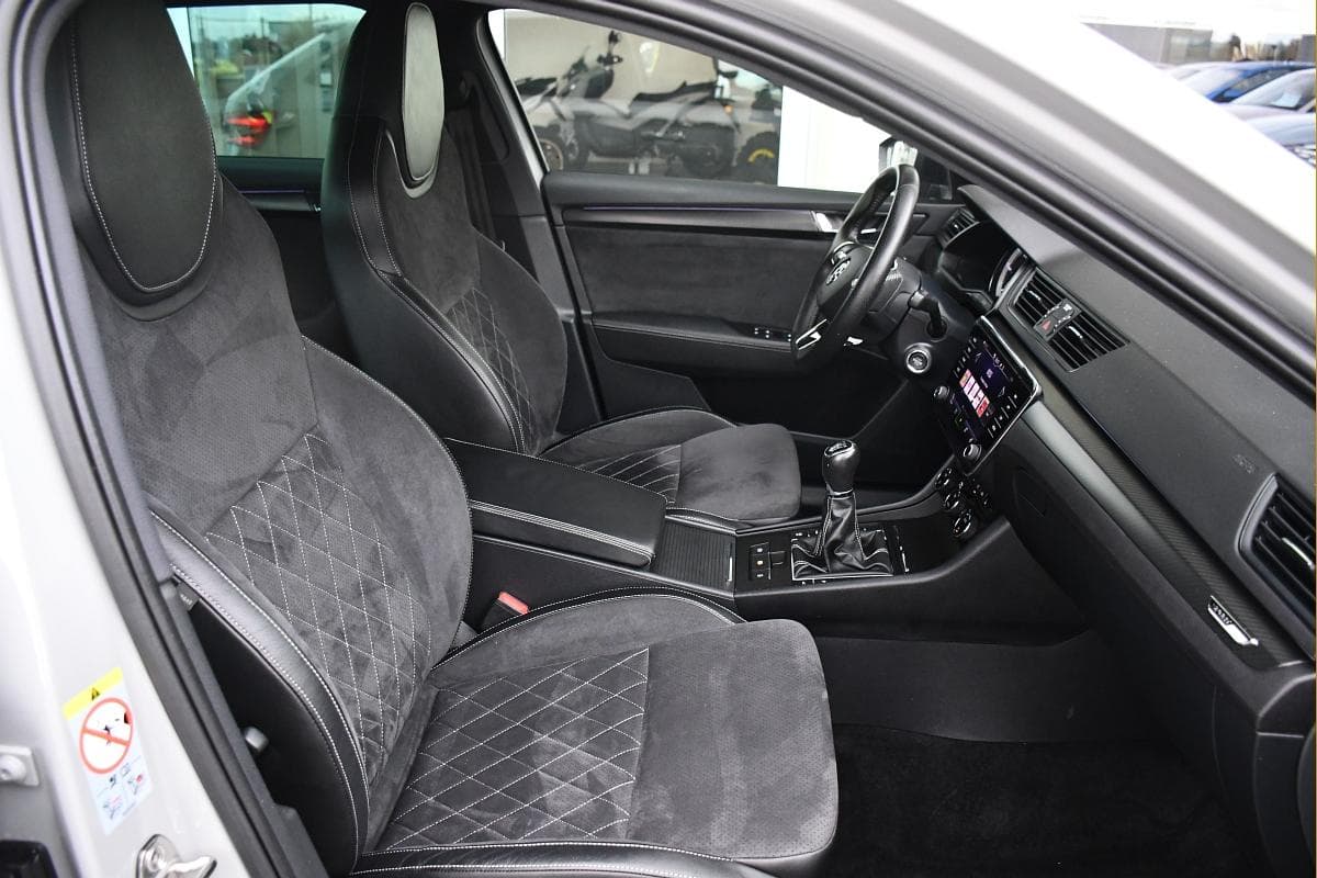 2021 Škoda Superb - 13