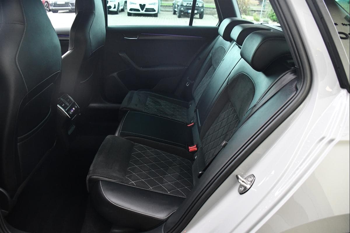 2021 Škoda Superb - 19