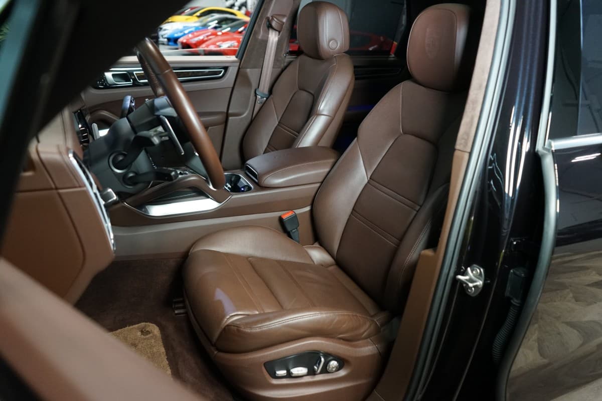 2018 Porsche Cayenne - 10