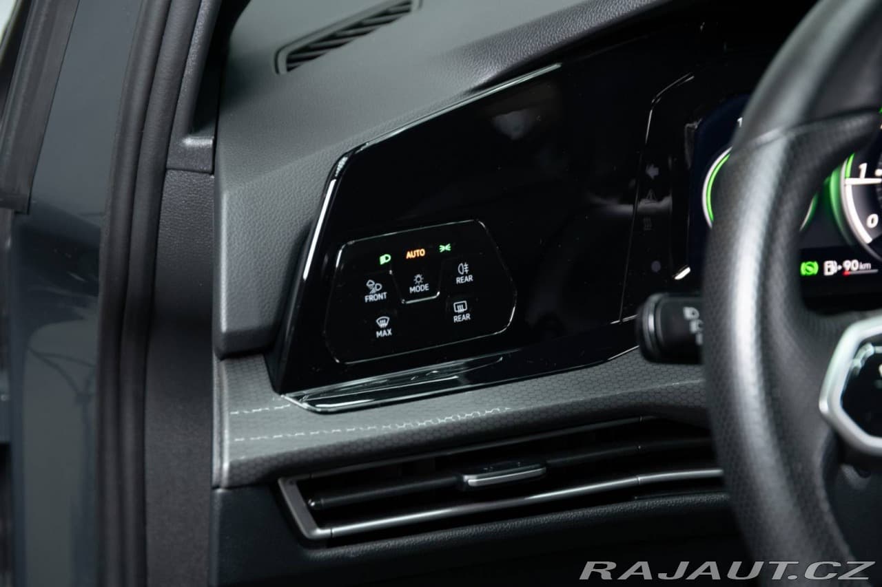 2021 Volkswagen Golf - 7