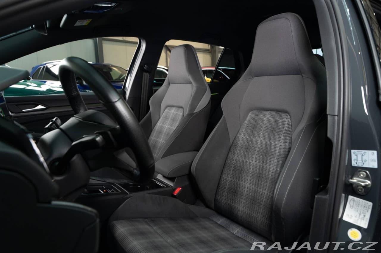 2021 Volkswagen Golf - 9