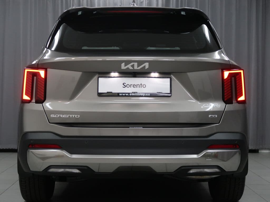 2026 Kia Sorento - 7
