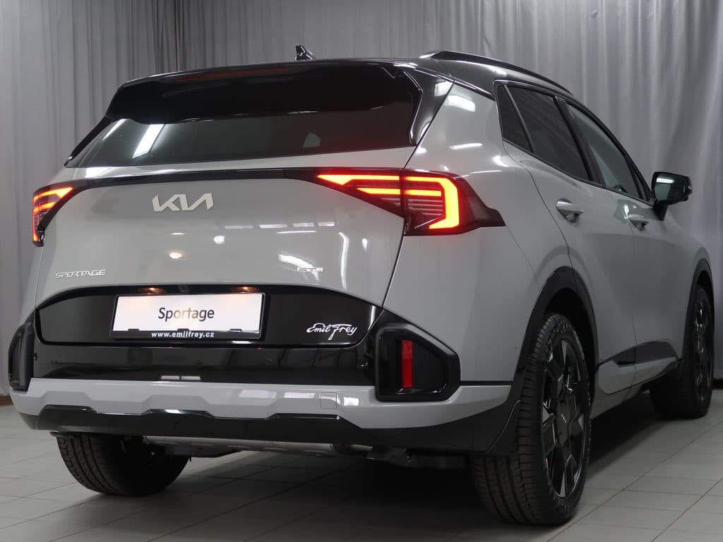 2026 Kia Sportage - 8