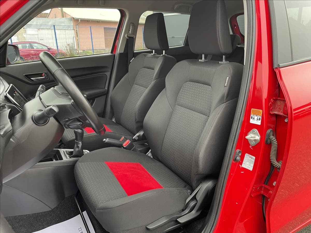 2021 Suzuki Swift - 18