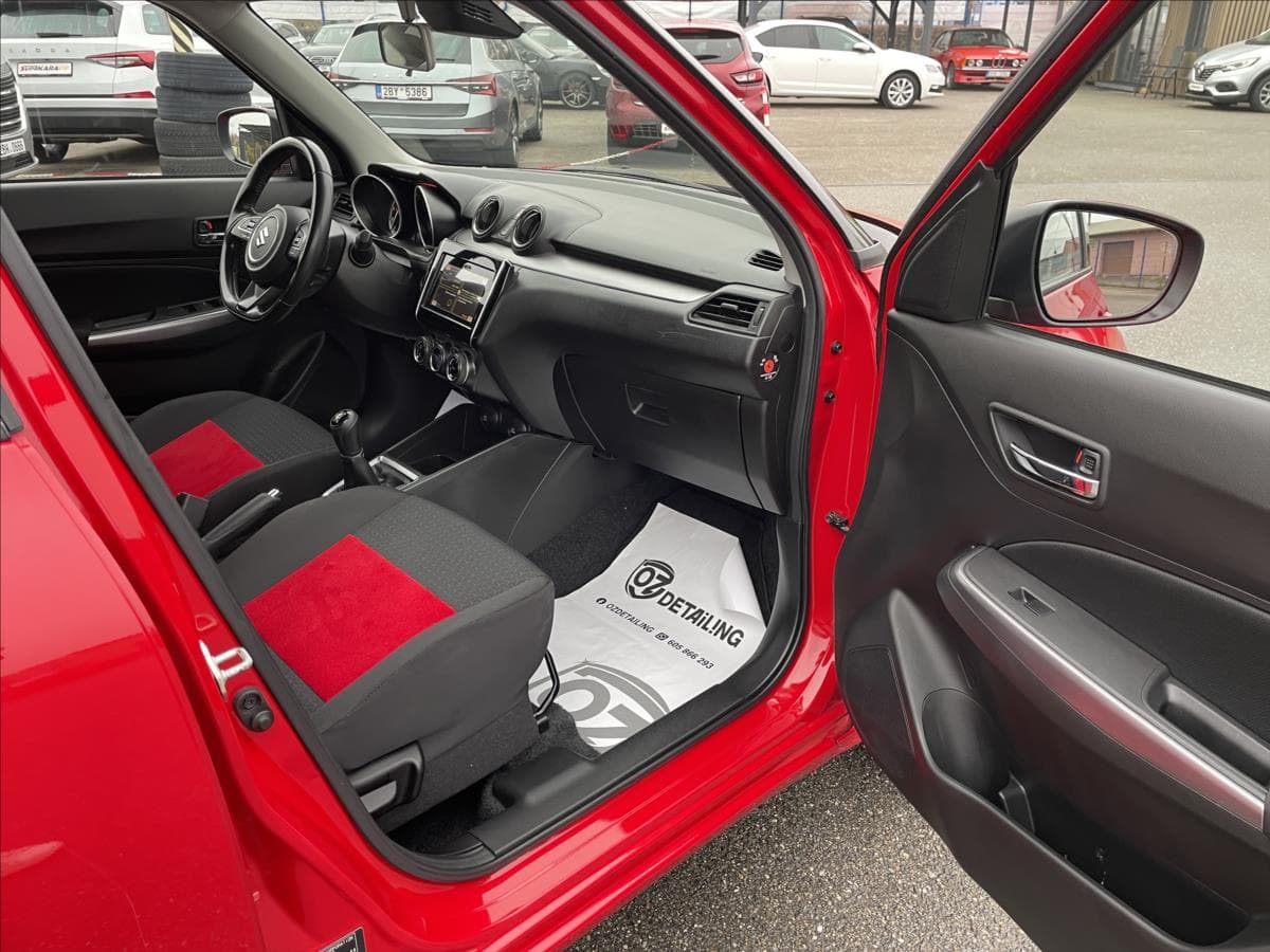 2021 Suzuki Swift - 19