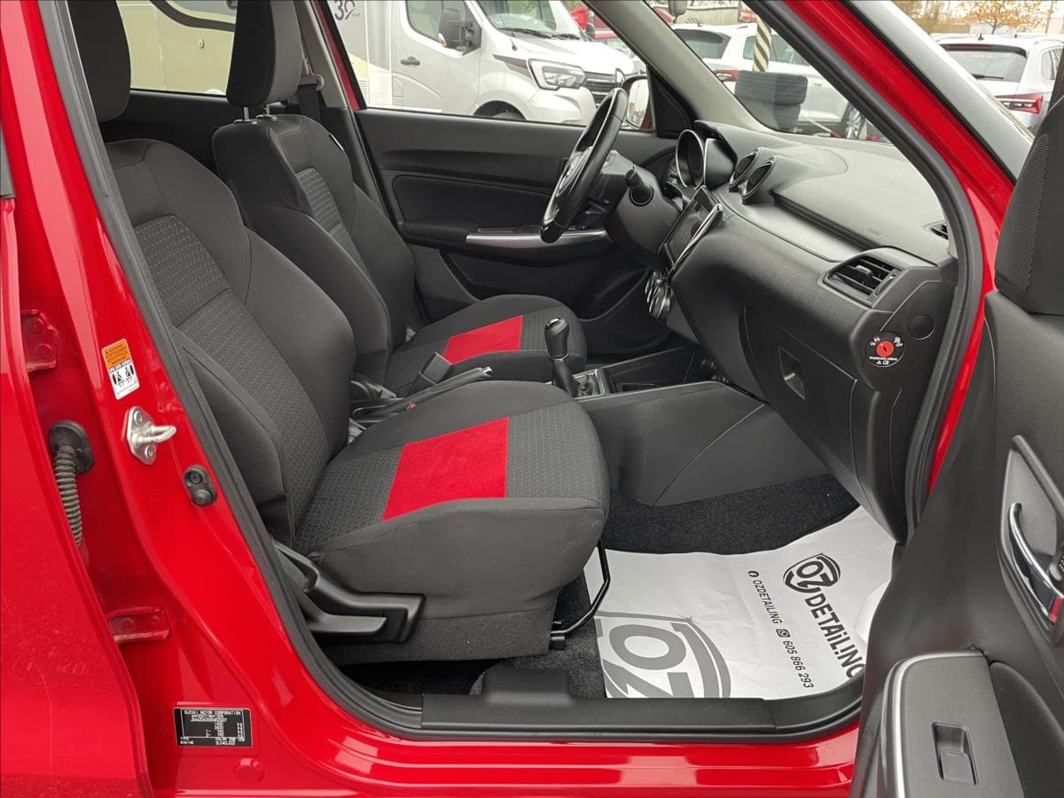 2021 Suzuki Swift - 20