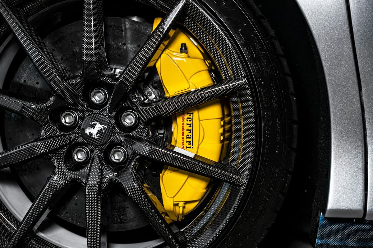 2025 Ferrari Sf90 - 12