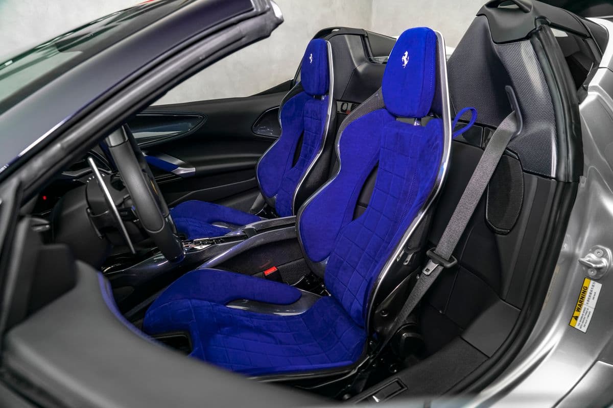 2025 Ferrari Sf90 - 19