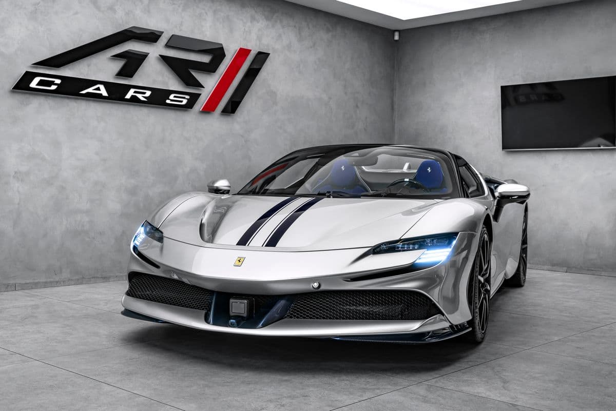 2025 Ferrari Sf90 - 3